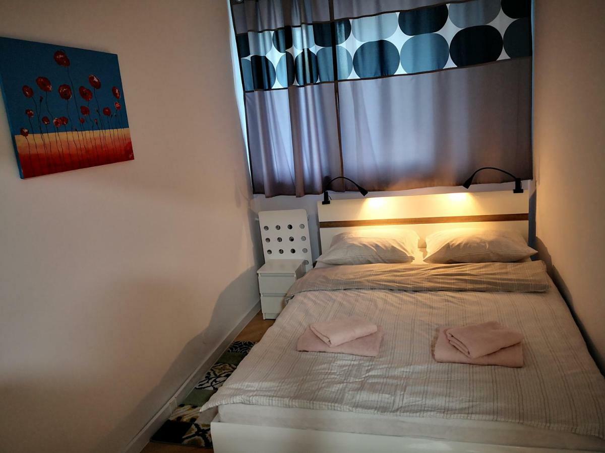 Appartamento Apartament Alfa Stary Toruń Esterno foto